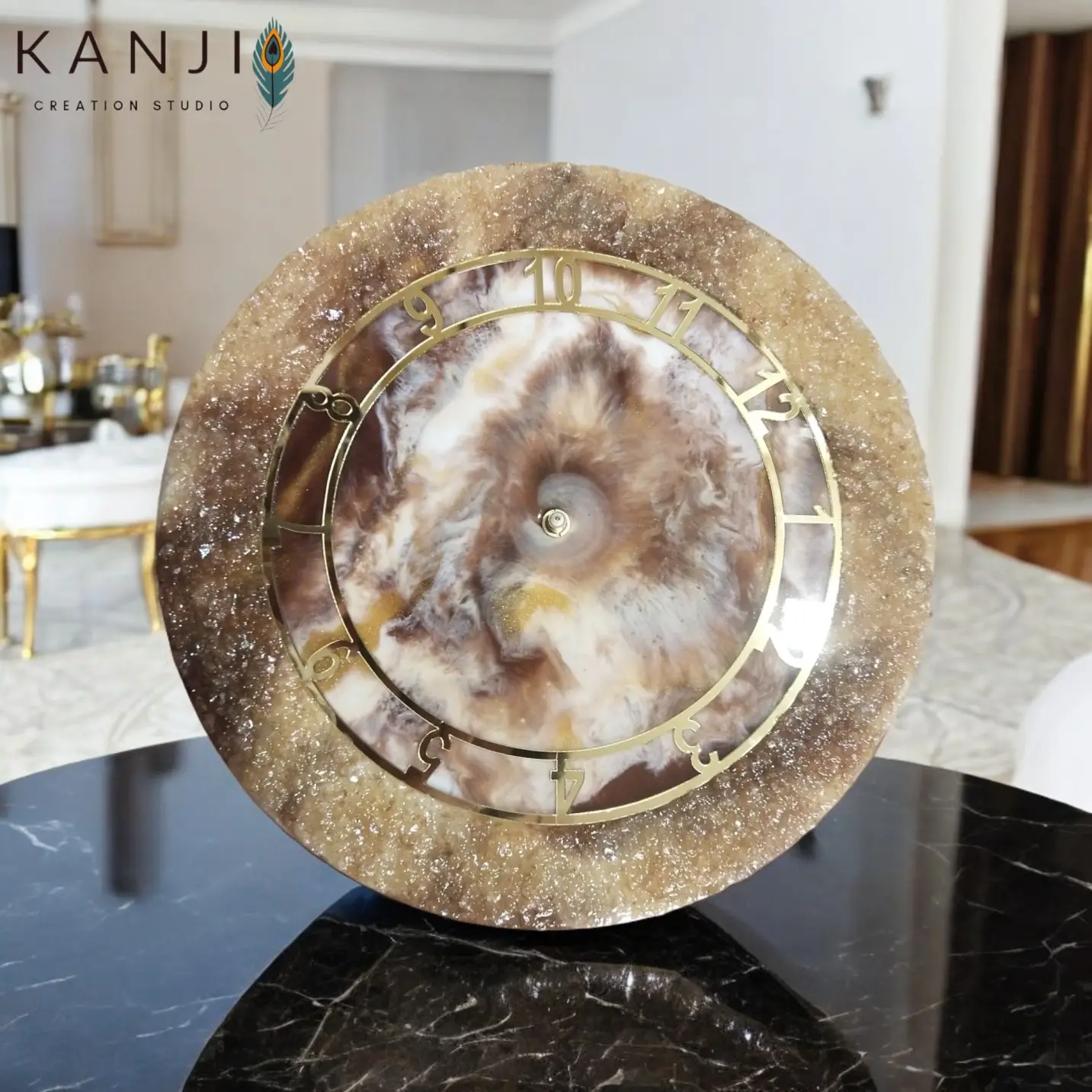 Resin geode clock, geode painting, resin art clock, abstract painting, wall art living room, geode wall picture, gold wall decor, modern art